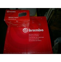 DISCHI FRENO E PASTIGLIE BREMBO MERCEDES CLASSE A W169 A160 CDI 60 KW ANTERIORE