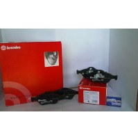 KIT DISCHI FRENO BREMBOPASTIGLIE FRENO BREMBO ANT FIESTA V 14TDCI MOT F6JB